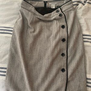 H&M light tweed button pencil skirt